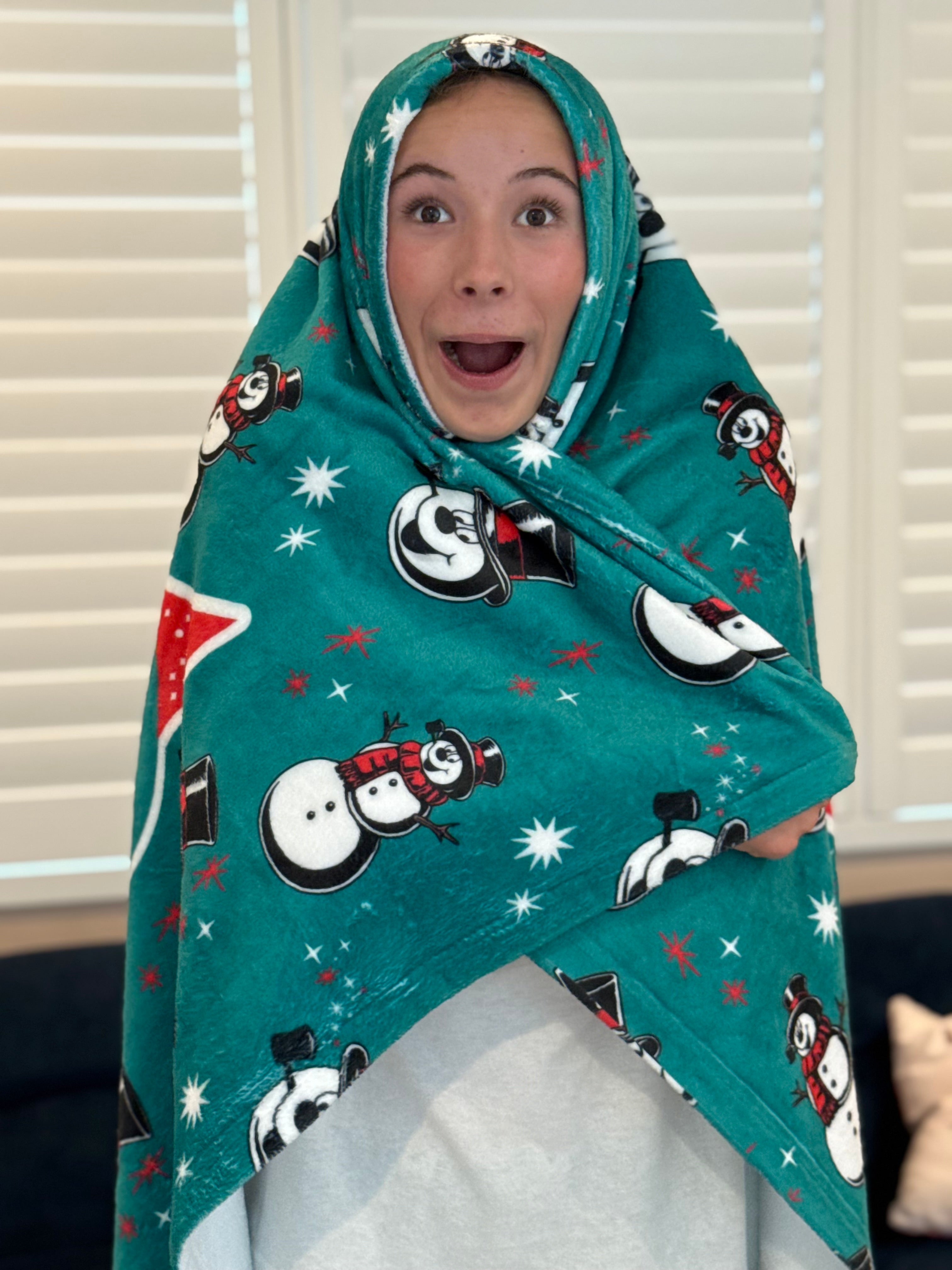 Believe in the Magic of Christmas Velveteen Plush Blanket